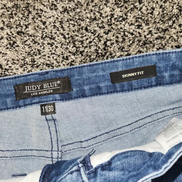 Judy Blue Skinny Fit Hi Rise Ankle Jeans Womens Sz 11/30 Stretch Faded Front - Picture 3 of 7